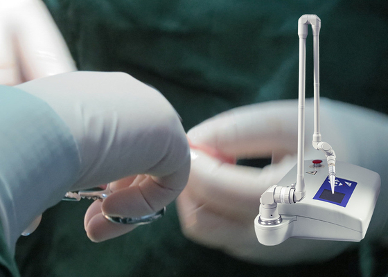 Instrumento médico do tratamento fracionário cirúrgico veterinário da pele do laser