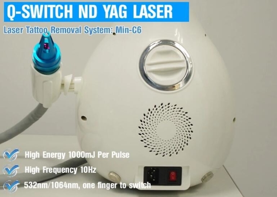 Máquina portátil 1 do laser do Nd Yag Pico do interruptor de Q - largura de pulso do Ns da frequência 6 da repetição 10Hz
