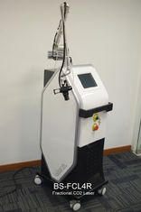 Descasque Resurfacing a máquina fracionária do laser do CO2 para Resurfacing da epiderme/redução do enrugamento
