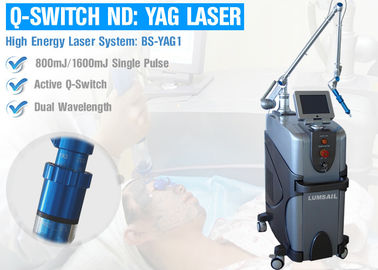Máquina comutada Q multifuncional do laser do ND YAG da máquina do laser de Pico para a remoção da sarda da tatuagem