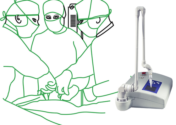 Raio de trabalho portátil do poder 15W 110cm da máquina fracionária cirúrgica veterinária do laser do CO2